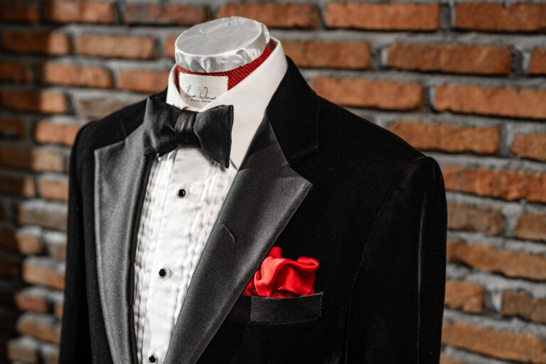Bespoke Suiting: A Brief History